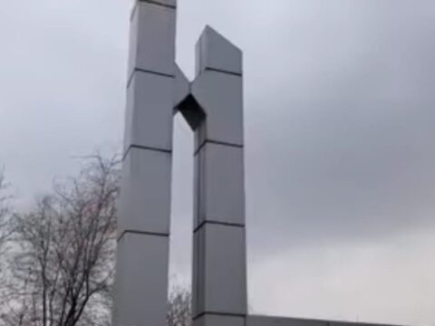 Naxçıvanda kommunistlərin abidəsi söküldü – FOTO