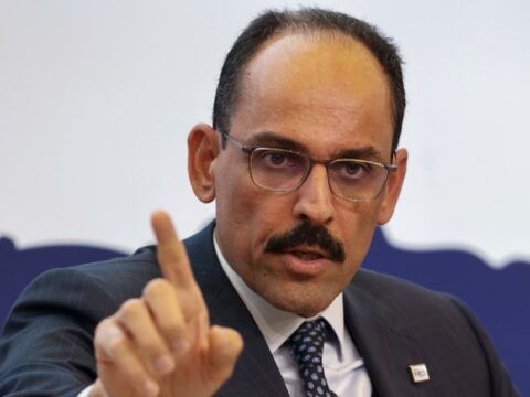 “NATO-ya daxil olmaq üçün təsdiq etməyimizin zamanı bitir…”