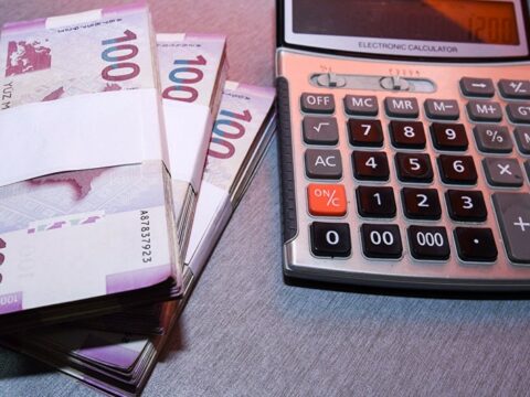 Azəbaycanda ötən il gömrükdən büdcəyə daxilolmalar proqnozdan 23 % çox olub