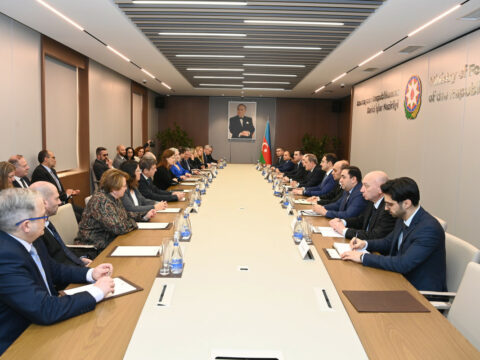 Ceyhun Bayramov İsrail XİN-in siyasi direktoru ilə görüşüb