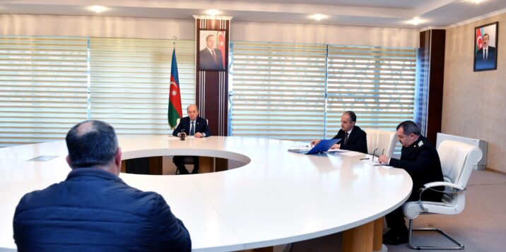 Fikrət Məmmədov Neftçalada vətəndaşları qəbul edib