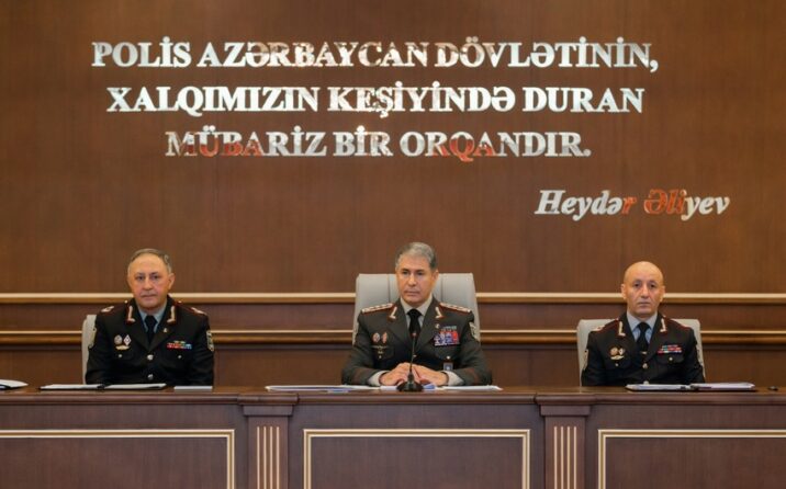 Vilayət Eyvazov əməliyyat müşavirəsi keçirdi