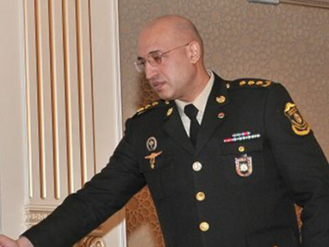 Vaqif Axundovun bacısı oğluna hökm oxundu 