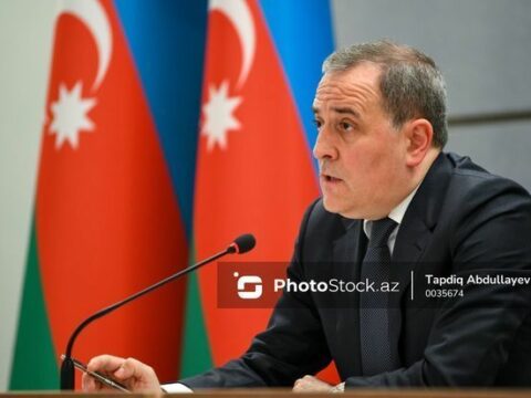 Ceyhun Bayramov Tacikistan və Pakistan XİN başçıları ilə görüşüb
