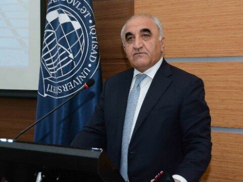 Ədalət Muradov İctimai Şura qarşısında hesabat verdi – FOTOLAR