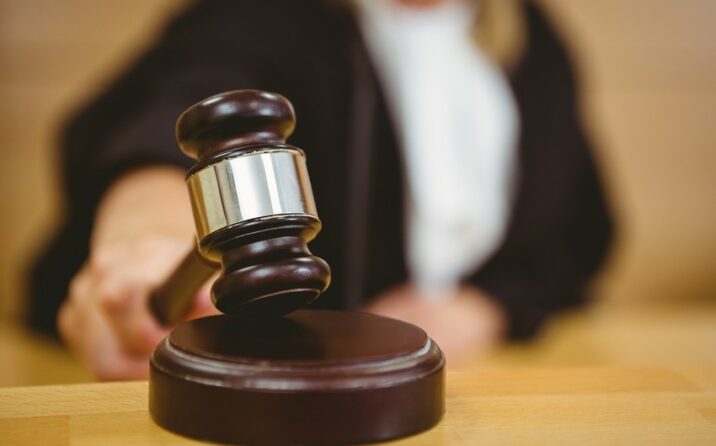Prokurur əlillərin ev təminatına ayrılan vəsaiti mənimsəyən şəxsə 12 il cəza istədi