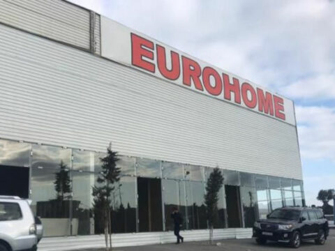 “EuroHome”dakı yanğına görə icarəçilərə 16,5 milyon ziyan dəyib