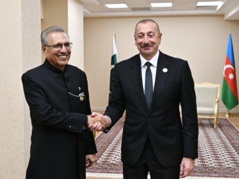 İlham Əliyev Pakistan Prezidentinə başsağlığı verdi