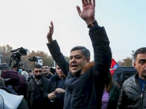 “Türkiyənin başı zəlzələyə qarışıb, gəlin Qarabağa hücum edək!”