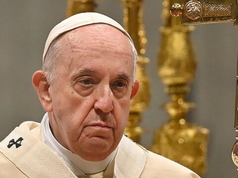 Roma Papası Türkiyə və Suriyadakı zəlzələ qurbanlarına yardım etməyə çağırıb