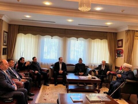 Azərbaycan rəsmiləri Türkiyənin Bakıdakı səfirliyində olublar, başsağlığı veriblər