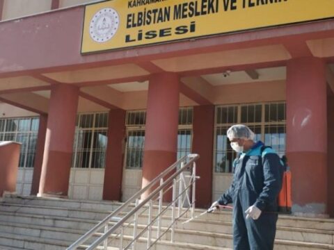 Türkiyədə məktəb tətili uzadıldı 