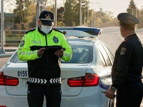 Polisin paqonunu qopardı, həbs edildi
