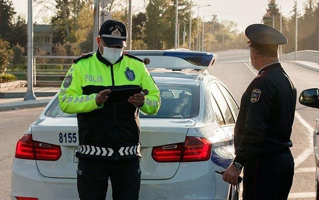 Polisin paqonunu qopardı, həbs edildi