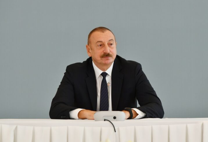 İlham Əliyev bu şəxsləri təltif etdi
