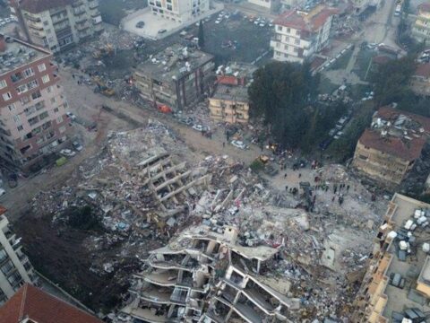 Türkiyədəki zəlzələdə 24 921 binada ciddi dağıntı müəyyən edilib