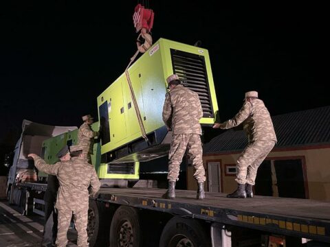 Müdafiə Nazirliyi Türkiyəyə generatorlar göndərdi