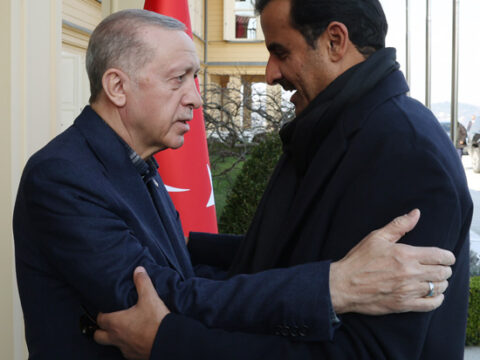 Ərdoğan Qətər əmiri ilə görüşdü