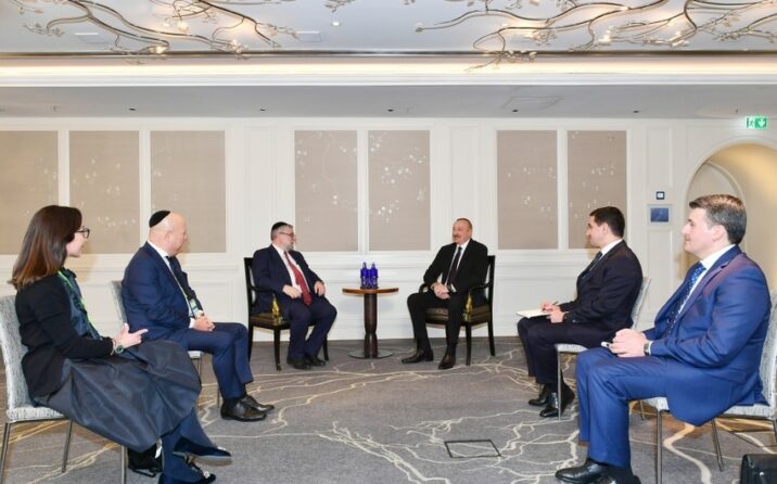 Prezident İlham Əliyev Münxendə Avropa Ravvinləri Konfransının prezidenti ilə görüşüb