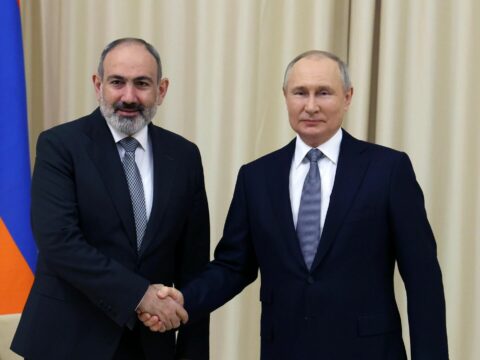 Putin və Paşinyan Laçın yolunu müzakirə etdi 
