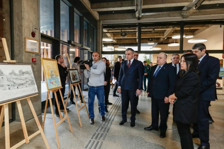 Xocalı soyqırımının 31-ci ildönümü ilə əlaqədar şəhid Murad Məmmədovun əl işlərindən ibarət sərgi keçirilib