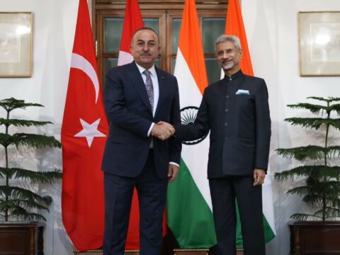 Çavuşoğlu hindistanlı həmkarı ilə görüşdü 