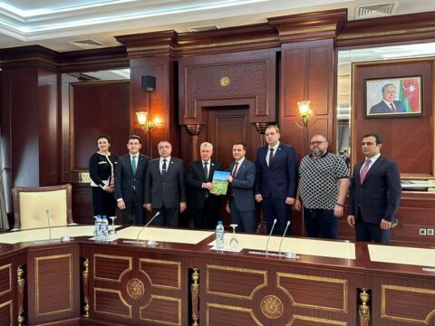 Ukrayna deputatları Azərbaycan parlamentində