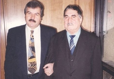 Sabir Rustəmxanlı danışdı, Anar isə cavab verdi