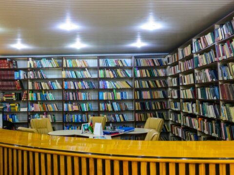 BDU Elmi Kitabxanası növbəti kitab bağışlama aksiyası keçirib
