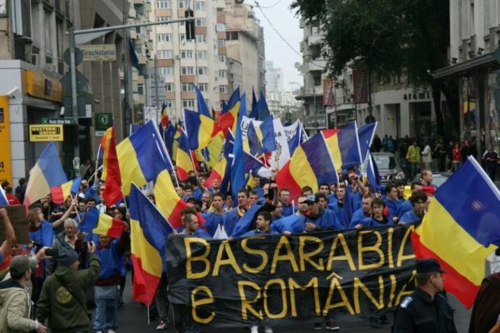 Moldova müxalifəti dövlət dilinin adının dəyişdirilməsinin əleyhinədir