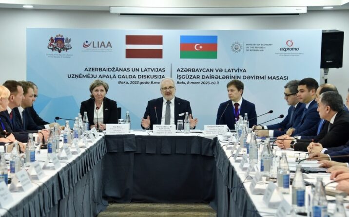 Egils Levits Bakıda Azərbaycan və Latviya iş adamları ilə görüşüb