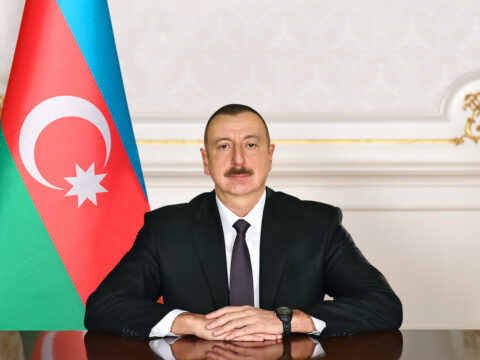 Daxili Qoşunların hərbçiləri təltif edildi
