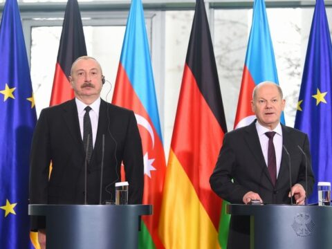 Bizim üçün vacibdir ki, münaqişə sülh yolu ilə həllini tapsın