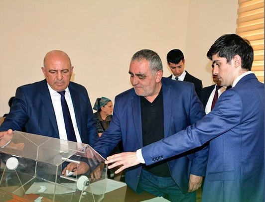 Talış kəndinə köçəcək sakinlərlə püşkatma keçirildi