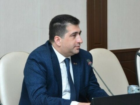 Sayt rəhbəri azadlığa ÇIXDI