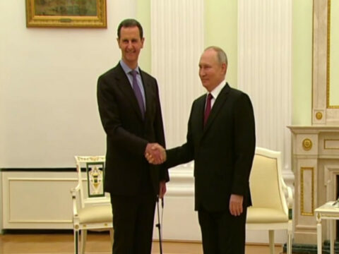 Putin Əsədlə görüşdü