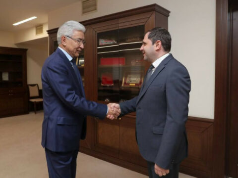 Ermənistanın müdafiə naziri KTMT Baş katibi ilə görüşüb