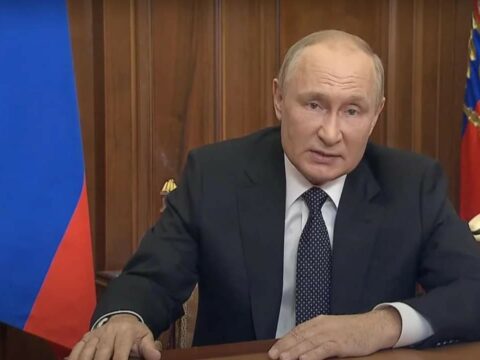 Məhkəmə Putinin həbsinə order verdi 