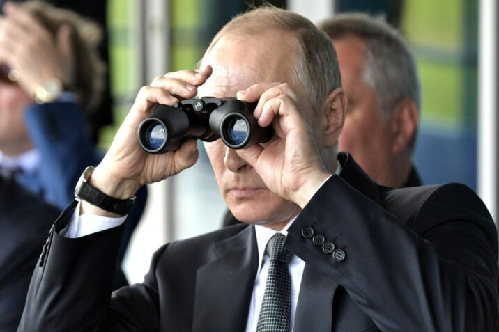 Putin Rostov-na-Donda komanda məntəqəsində görüş keçirib