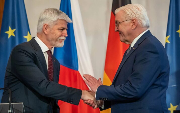 Çexiya və Almaniya prezidentləri: NATO-nun şərq cinahı gücləndirilməlidir