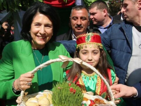 Gürcüstan Prezidenti azərbaycanlıları Novruz bayramı münasibətilə təbrik edib