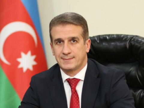 Əli Əlizadə: “Xarici nümayəndələr bu qanunsuzluğa niyə susurlar?”