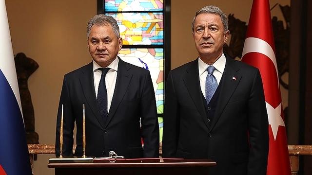 Akar rusiyalı həmkarı ilə Qarabağı müzakirə etdi