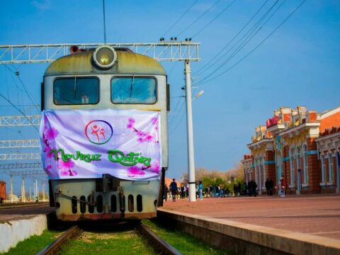 Naxçıvan şəhərindən Ordubada ənənəvi “Novruz qatarı” yola düşüb