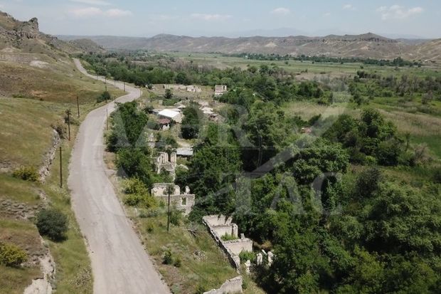 Qubadlı rayonunun Ulaşlı kəndi – FOTO