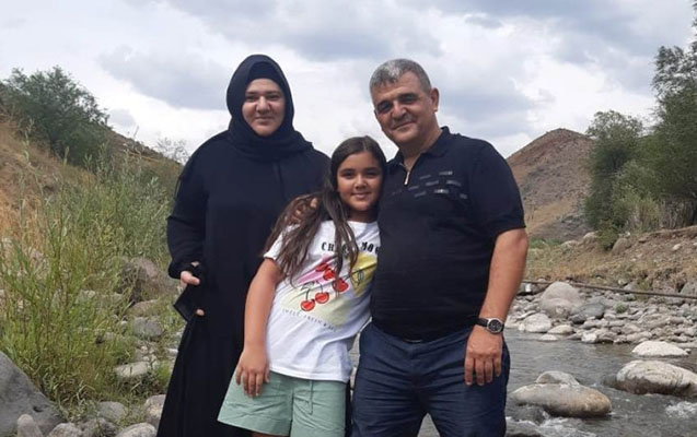 Bədənindəki gülləni həkimlər evdə çıxardı