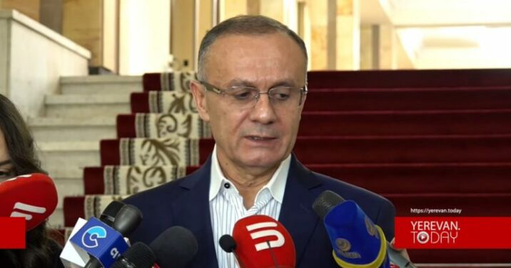 "Hakimiyyət öz məsuliyyətini ordunun üstünə yıxır" – Ohanyan