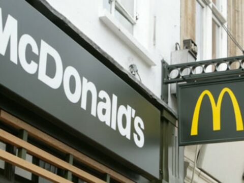 “McDonald’s” ABŞ-dakı ofislərini bağlayır