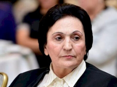 Sabiq rektor məcburi məhkəməyə gətirildi