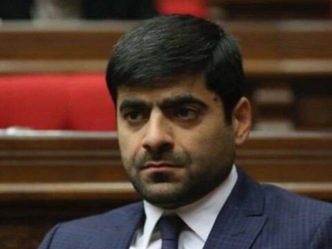 Vardanyanı döyən deputat azadlığa çıxdı